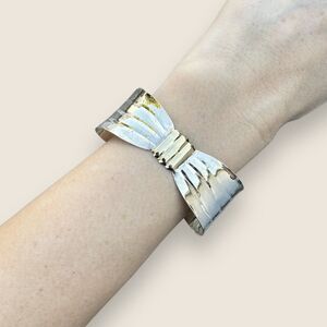 Bow Silver Tone Ribbon Gold Coquette Aesthetic Vintage Cuff Bracelet Cute